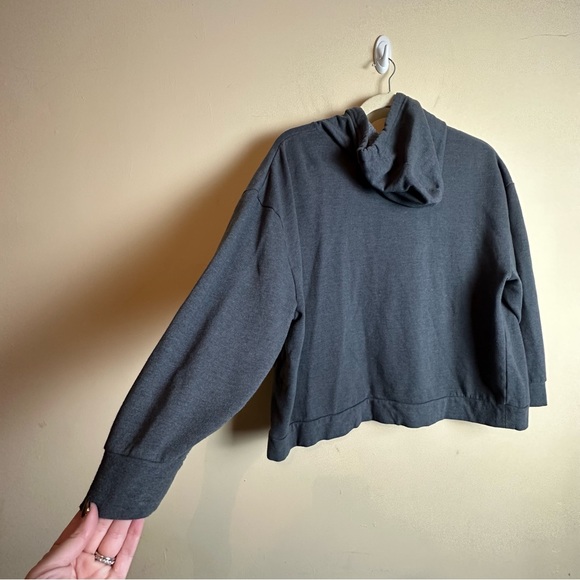 Disney Parks Bedazzled Castle Mickey Gray Hoodie Sweatshirt Women’s Size 2X - Picture 6 of 12